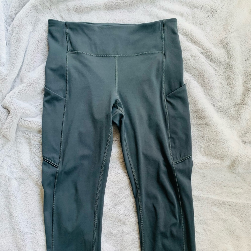 Lululemon Speed Up Crop 21” - Picture 7 of 12